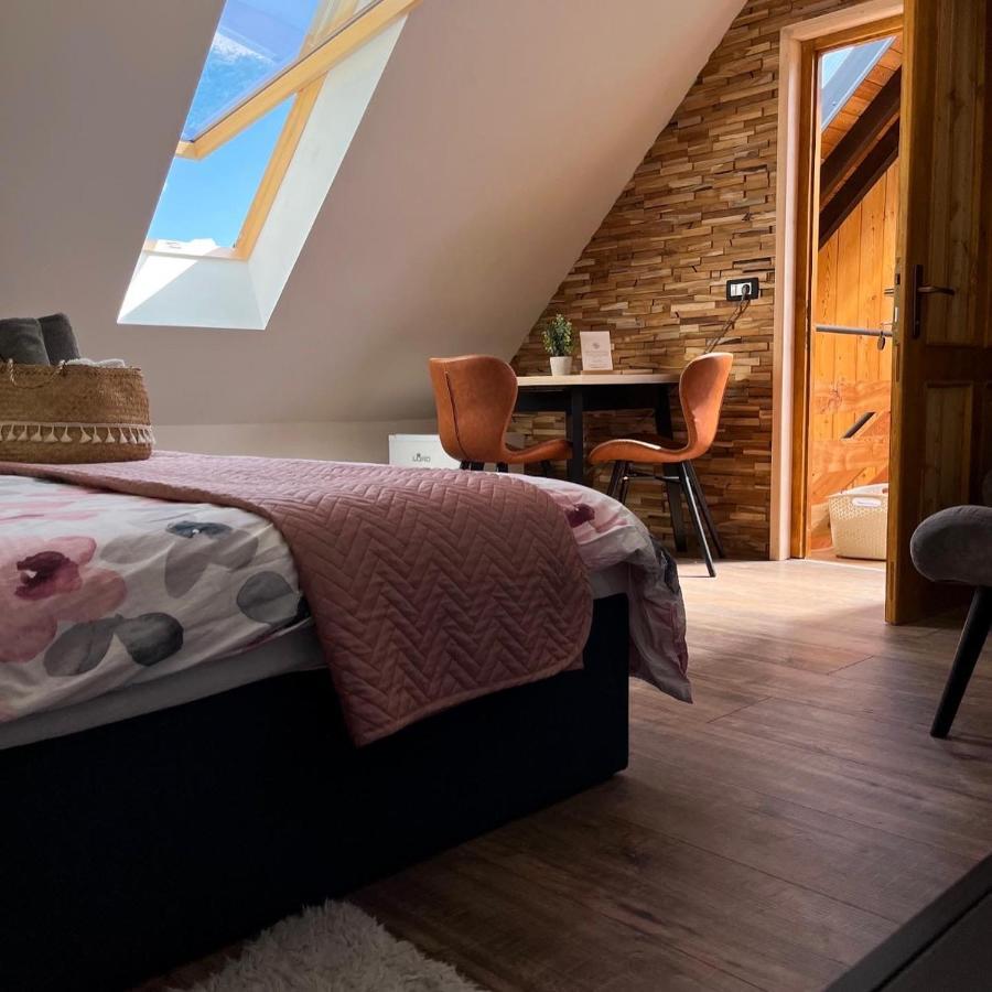 فندق Glamping Gozdna Jasa بوويتش المظهر الخارجي الصورة